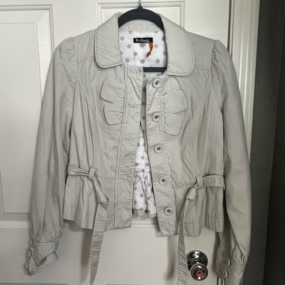 Women's beige or light gray Jacket